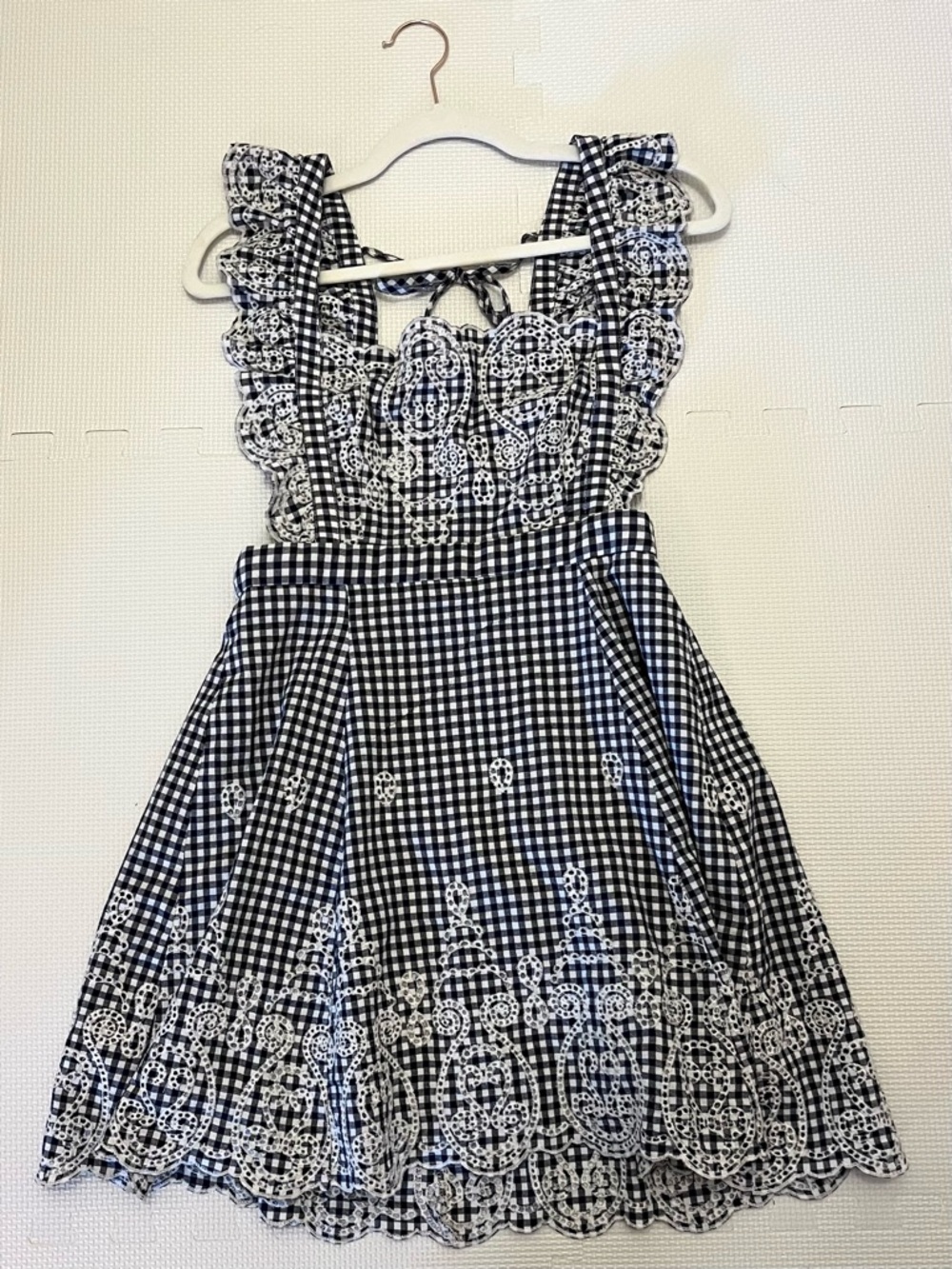 Forever 21 Navy White Gingham Embroidered Mini Dress Size M - Picture 6 of 11
